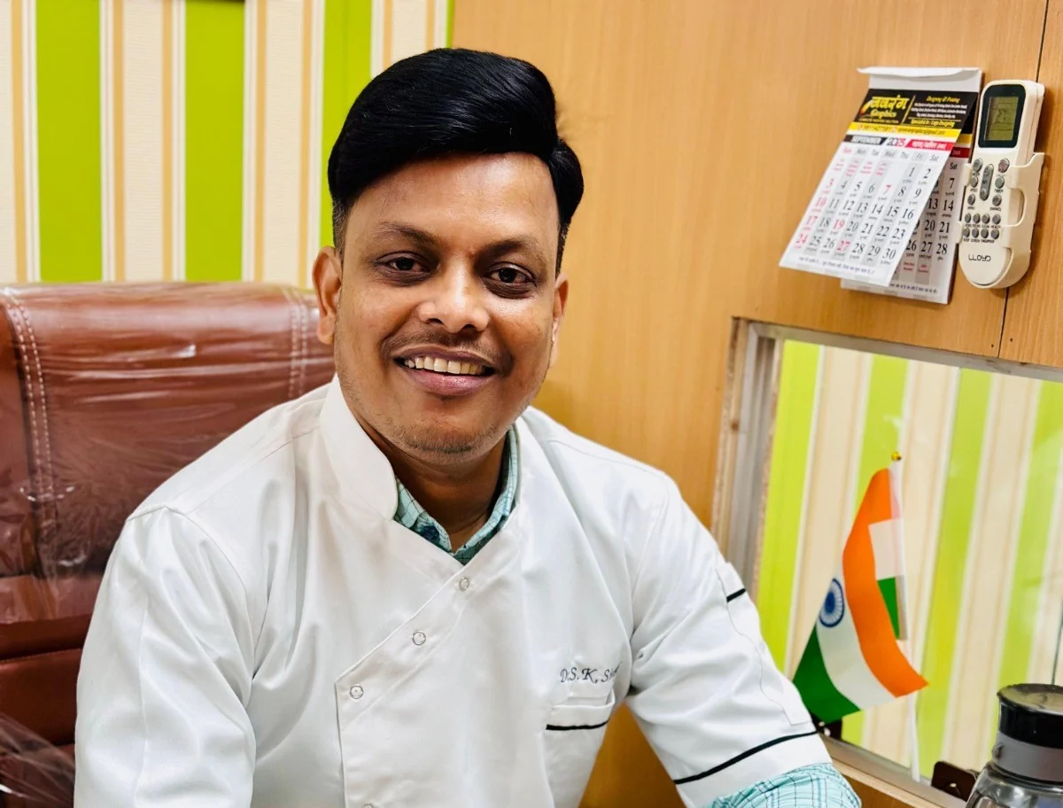 Dr. S.K. Singh B.D.S — Director General Dentistry | 10+ Years Experience