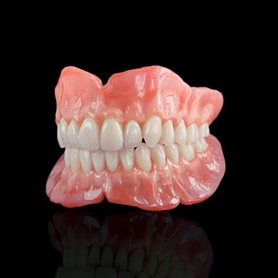 Denture